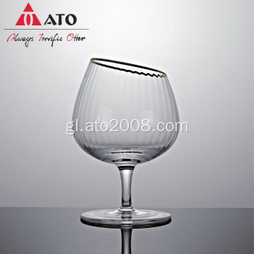 Vidro de augardente para o whisky inclinado a Brandy Glass